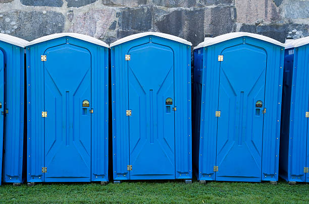 Best Portable Restroom Servicing (Cleaning and Restocking)  in Village Green Green Ridge, PA